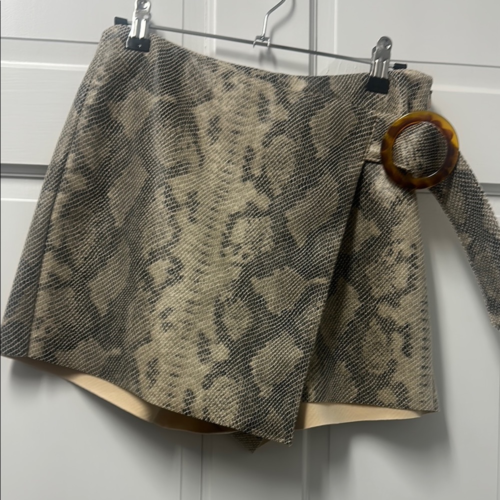 Zara Tan‎ Brown snakeskin Wrap Mini Skort Casual Size XS